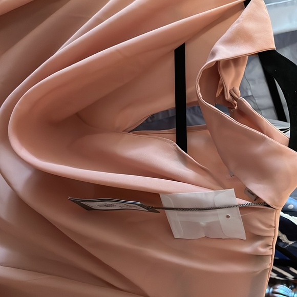 New with tags blouse - Picture 5 of 6